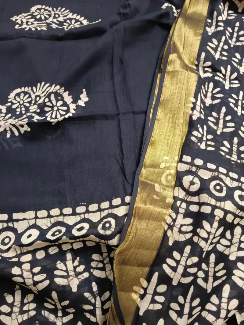 Batik Maroon - Image 2