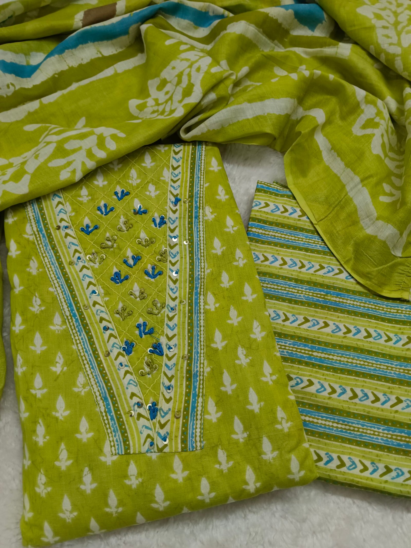 V-Cotton Florescent Green