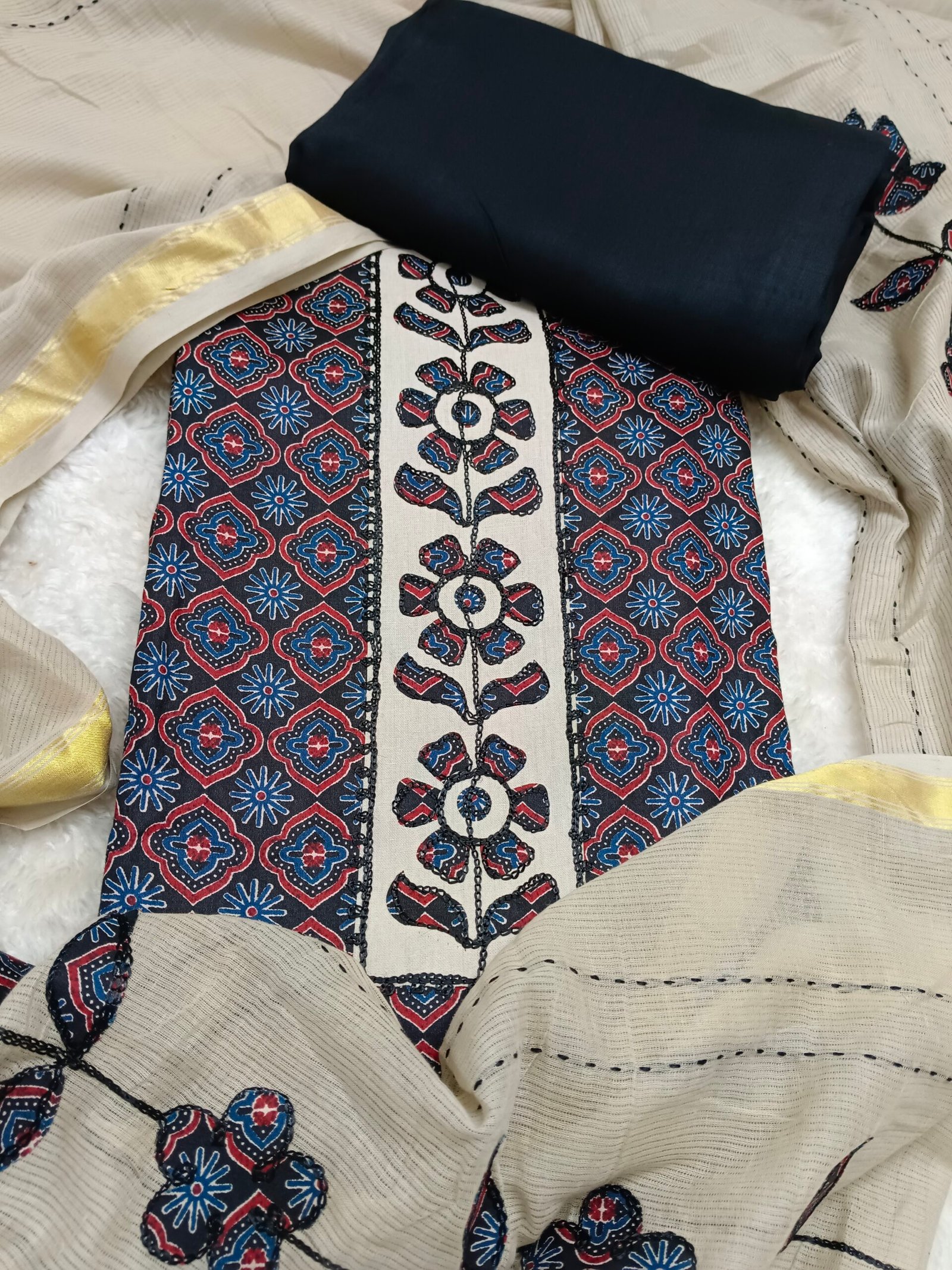 Applique Cotton Blue Black