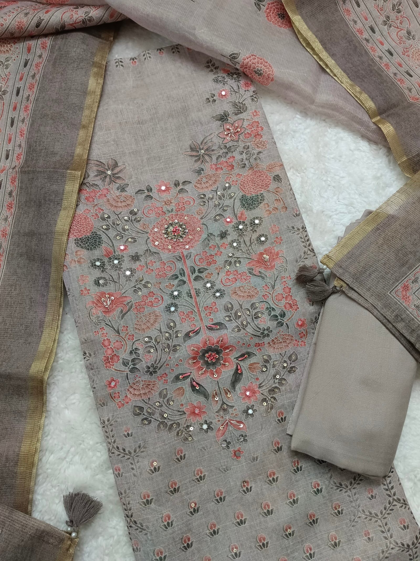 Linen Shimmer Tissue