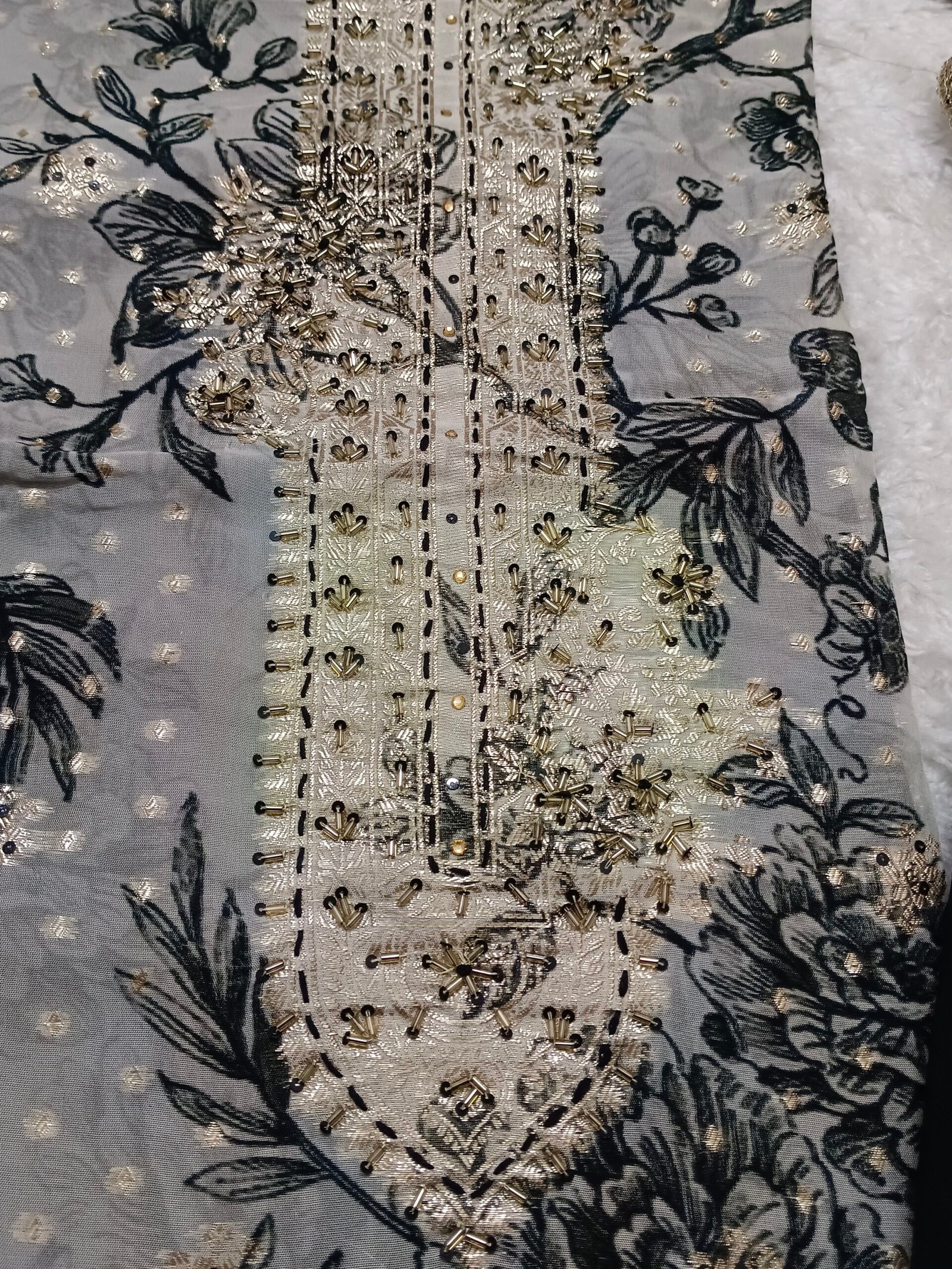 Organza Floral Blend Dark - Image 2