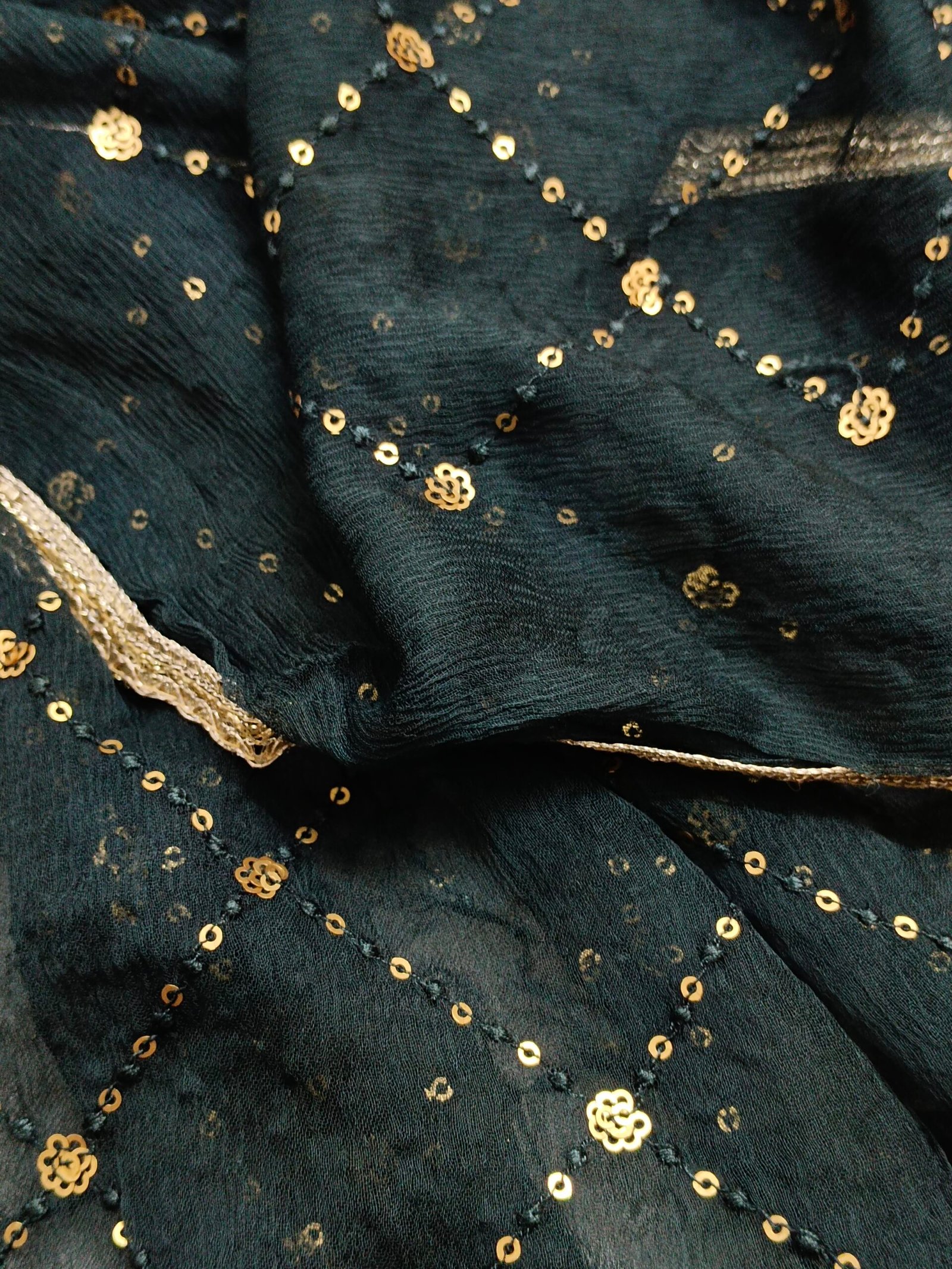 Organza Floral Blend Dark - Image 3